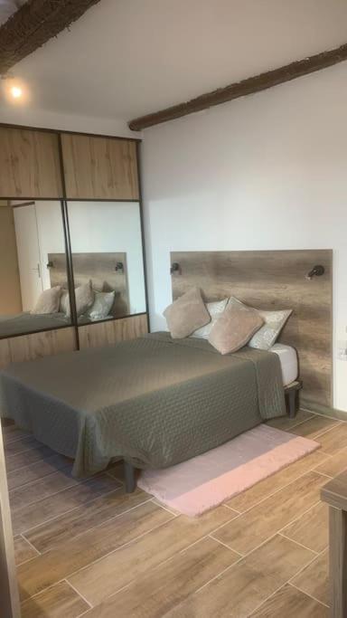 Studio Pres Des Grands Buffets, Narbonne Exteriér fotografie