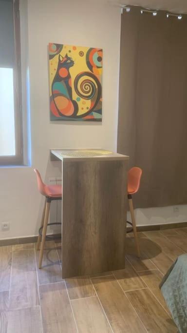 Studio Pres Des Grands Buffets, Narbonne Exteriér fotografie